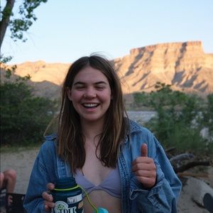 Meet your Posher, Neve